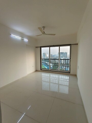 Room in 2 BHK Apartment at Aakaar Tanishq Wisteria, Lower Parel – for Rent