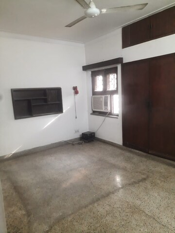 Room in 2 BHK Builder Floor at East Of Kailash – for Rent