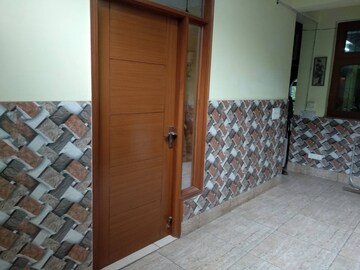 Room in 1 BHK Apartment at Geetanjali Enclave – for Rent