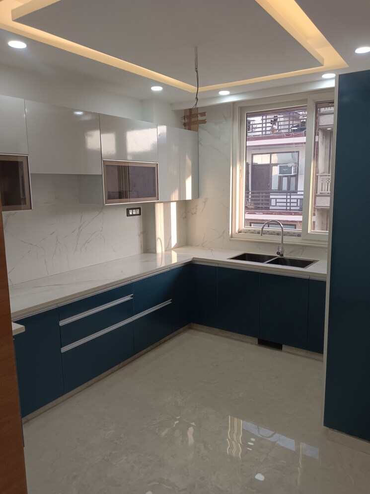 Kitchen, nangal dewat 3 Bedroom 200 Sq.Yd. Builder Floor In Nangal Dewat Delhi 8286063