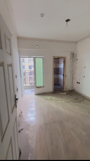 Room in 2 BHK Apartment at Migsun Vilaasa, Eta Ii Greater Noida – for Sale