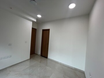 Room in 1 BHK Apartment at Godrej Urban Park, Chandivali – for Rent