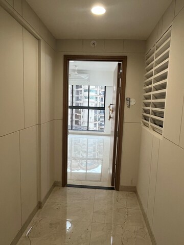 2 BHK Apartment For Rent in Godrej Urban Park, Chandivali