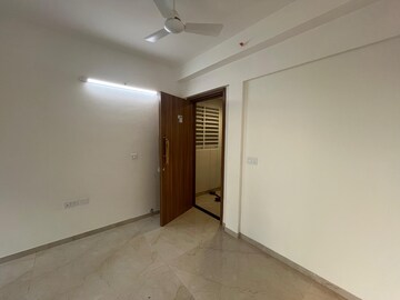 Room in 2 BHK Apartment at Godrej Urban Park, Chandivali – for Rent