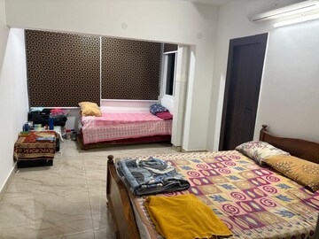 Bedroom in 3 BHK Apartment at RMV Clusters, Kodigehalli – for Sale