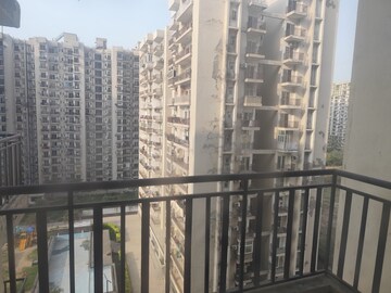 2.5 BHK Apartment – Exterior View View at Aims Golf Avenue I, Sector 75 - for Rent