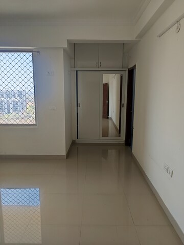 Room in 3.5 BHK Apartment at AWHO Vijay Vihar, Wagholi – for Rent