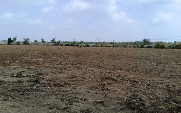 Plot For Sale in Mumatpura