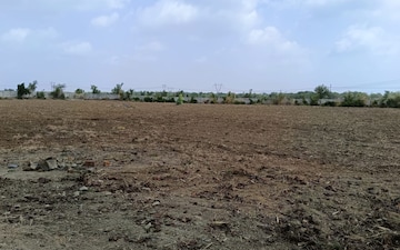 Plot For Sale in Satellite