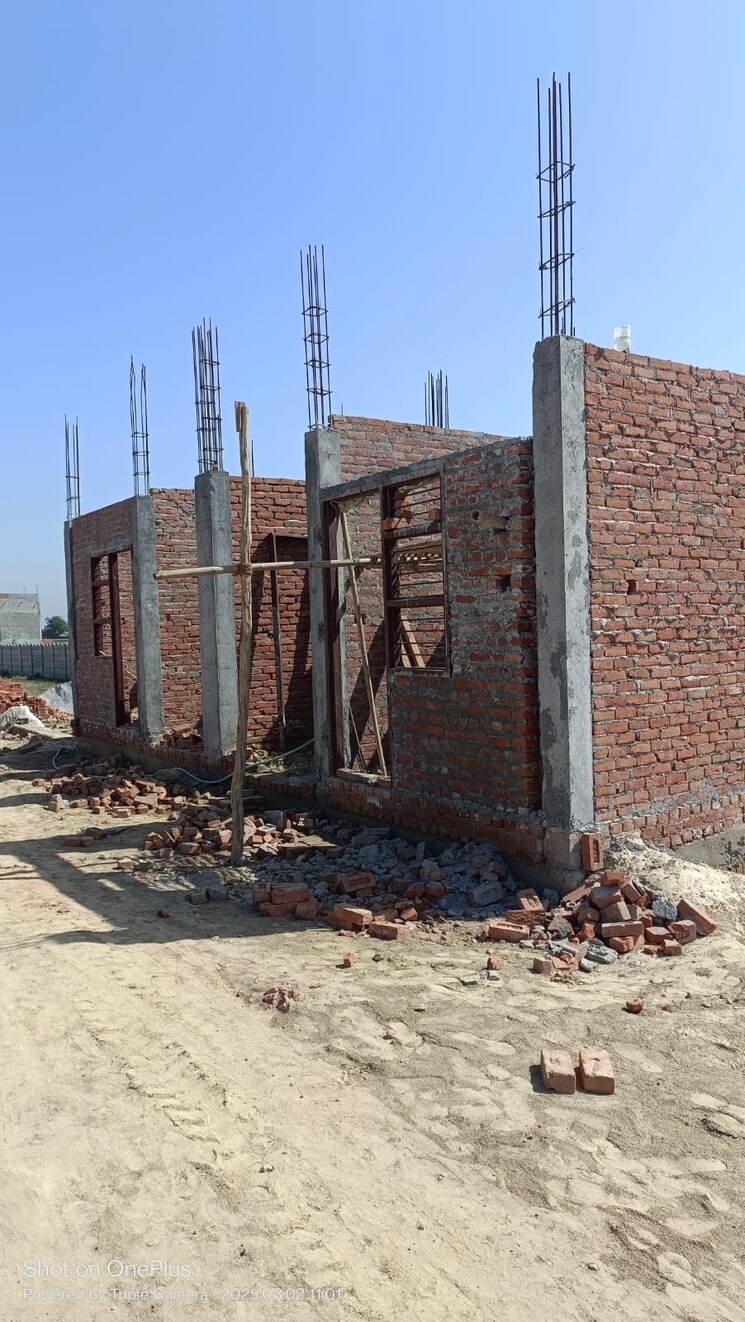 Exterior View, upsidc site b  100 Sq.Yd. Plot In Upsidc Site B Greater Noida 8286212