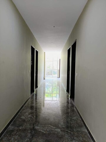 Building Lobby in 1 RK Builder Floor at Sector 52 – for Rent