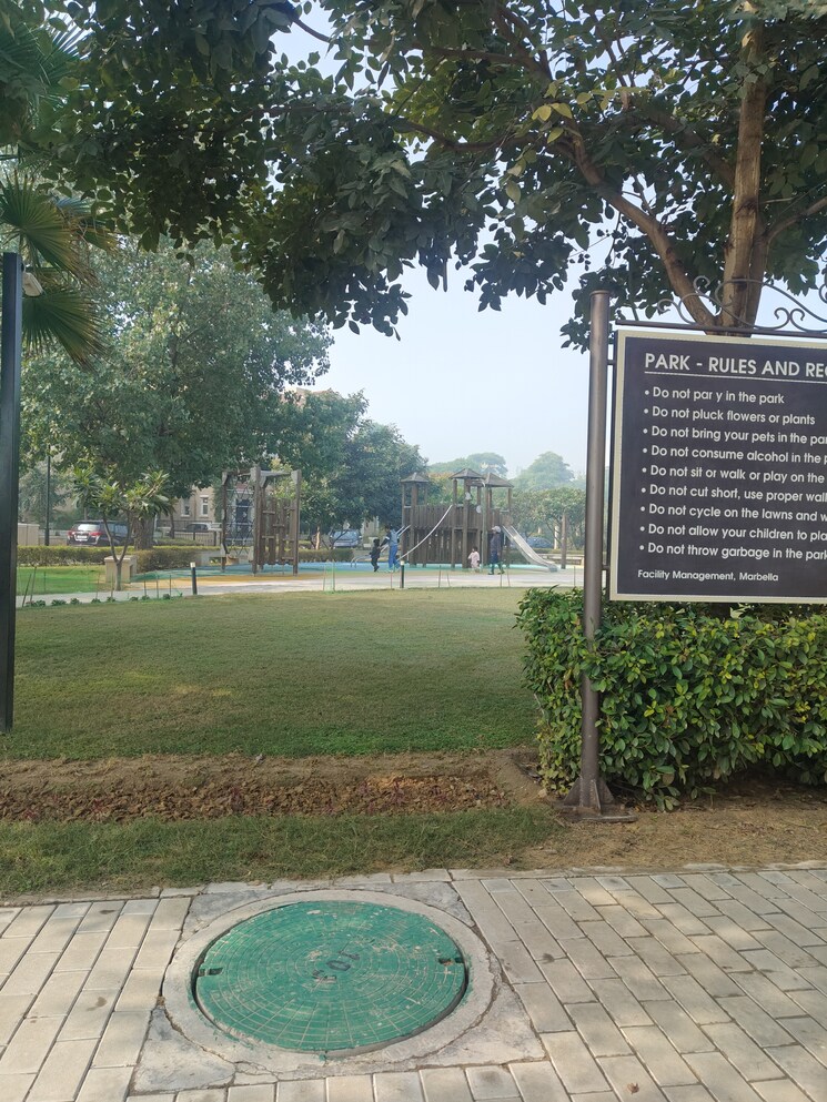 Garden, emaar-marbella  267 Sq.Yd. Plot In Sector 66 Gurgaon 8286219