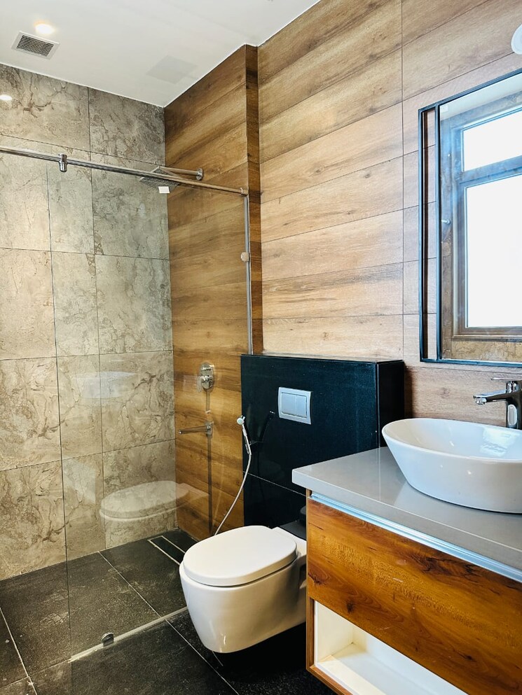 Bathroom, sunworld-arista 3 Bedroom 2100 Sq.Ft. Apartment In Sector 168 Noida 8286215