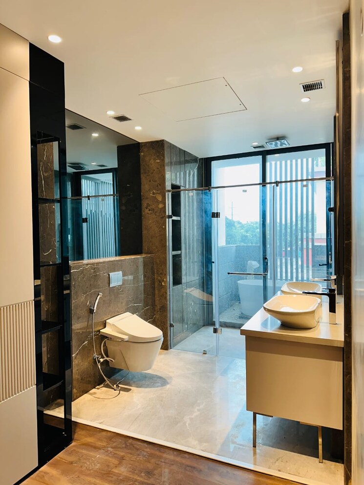 Master Bedroom, sunworld-arista 3 Bedroom 2100 Sq.Ft. Apartment In Sector 168 Noida 8286215