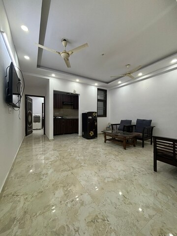2 BHK Builder Floor For Rent in Saket