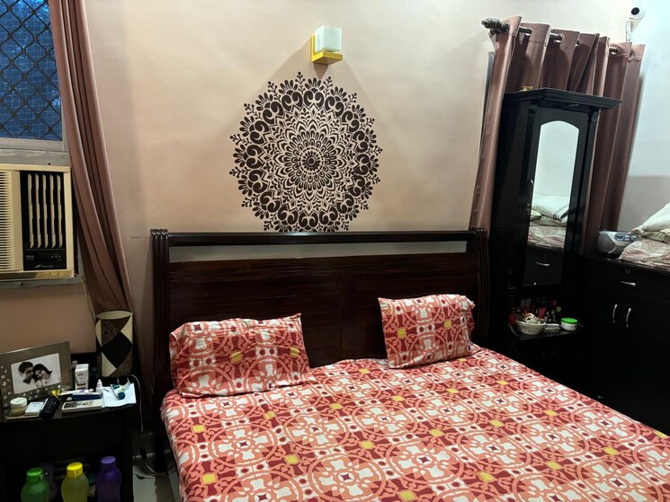 Bedroom, kailash colony 3 Bedroom 1300 Sq.Ft. Builder Floor In Kailash Colony Delhi 8286258