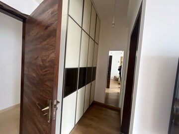 Building Lobby in 5 BHK Apartment at Pioneer Park Presidia, Sector 62 – for Rent