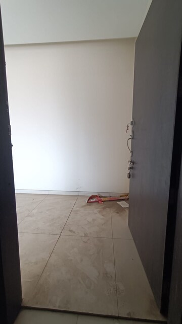 Room in 3 BHK Apartment at Lushlife Ovo, Undri – for Sale