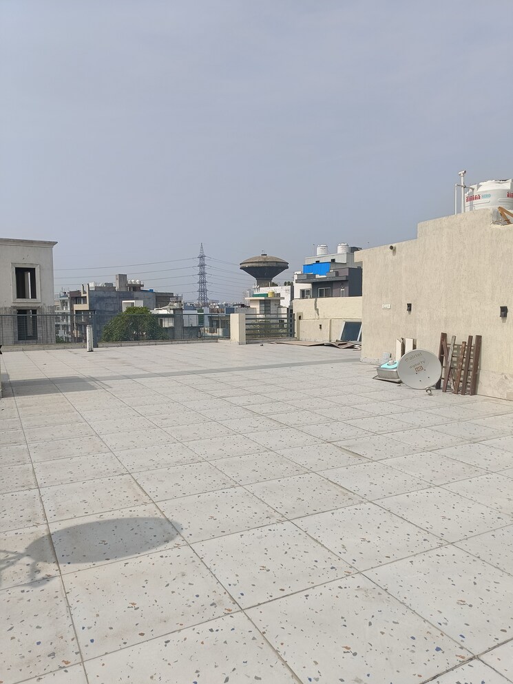 Exterior View, ss-aaron-ville 3 Bedroom 1650 Sq.Ft. Builder Floor In Sector 48 Gurgaon 8286338