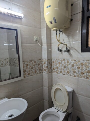 Bathroom in 2 BHK Apartment at Amar Colony – for Rent