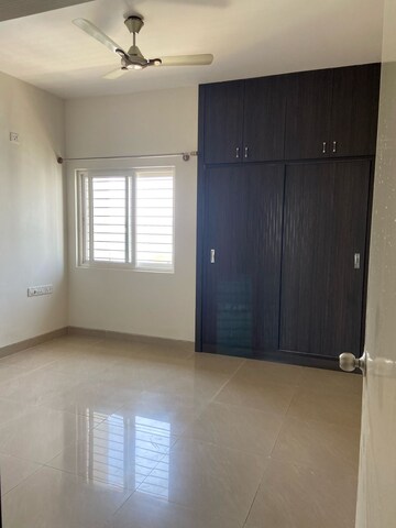 2 BHK Apartment For Rent in Abodh Valmark, Hebbal