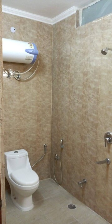 Bathroom in 2 BHK Apartment at Greenwood City, Sector 40 – for Rent