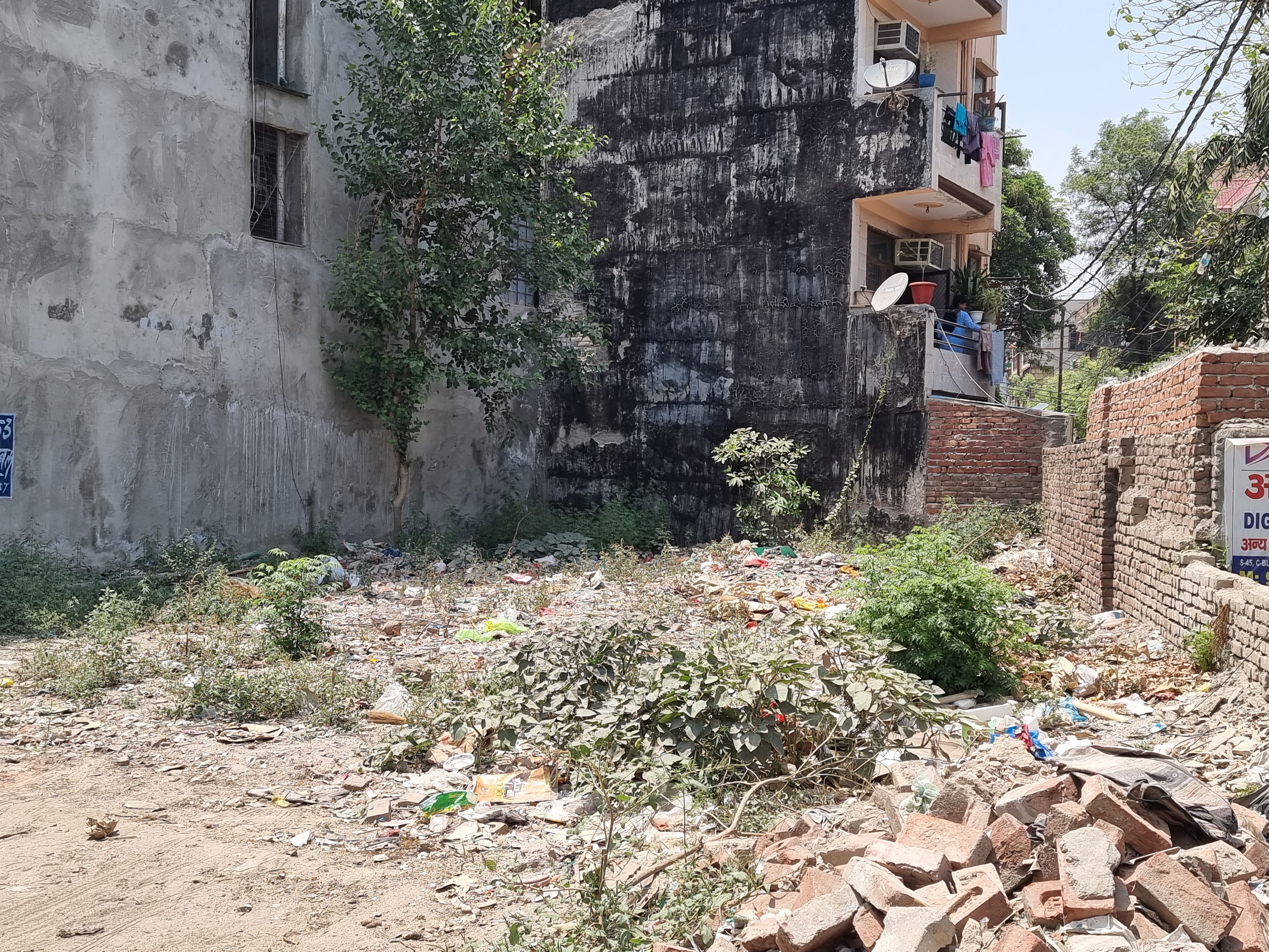 Plot For Sale in Raj Nagar Extension