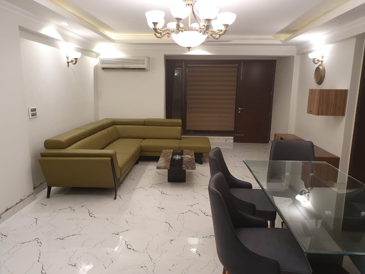 3 BHK + Extra Room Apartment For Rent in Vasant Kunj
