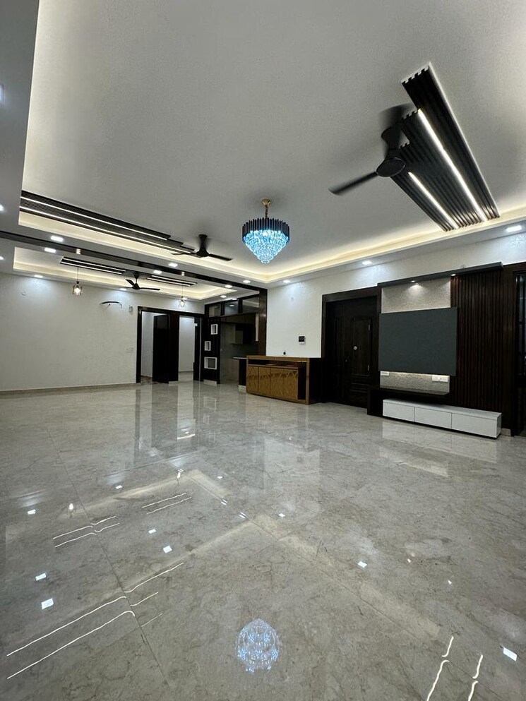 Room, niho-saffron-scottish-garden 3 Bedroom 1485 Sq.Ft. Apartment In Ahinsa Khand ii Ghaziabad 8286476