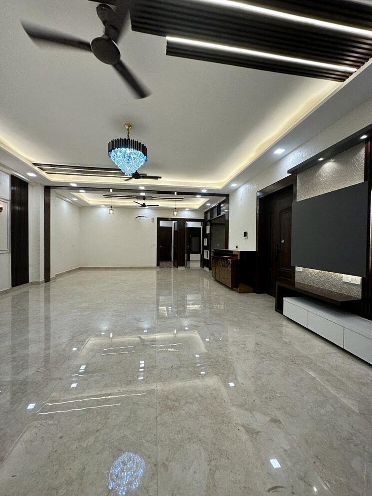 Gym, exotica-elegance 4 Bedroom 2050 Sq.Ft. Apartment In Vaibhav Khand Ghaziabad 8286520