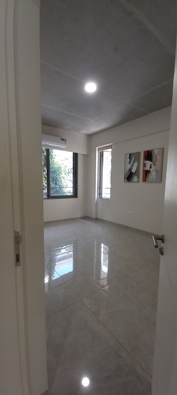 Furnished Amenities in 4 BHK Apartment at Mithakali – for Sale