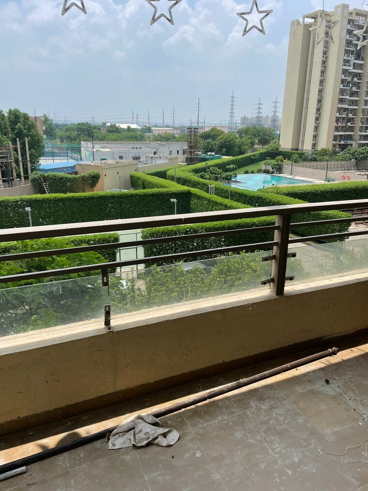 Balcony, shree-vardhman-victoria 2 Bedroom 1350 Sq.Ft. Apartment In Sector 70 Gurgaon 8286597