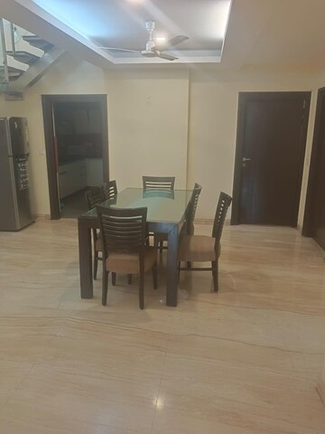 Living Room in 5 BHK Apartment at Vasant Kunj – for Rent