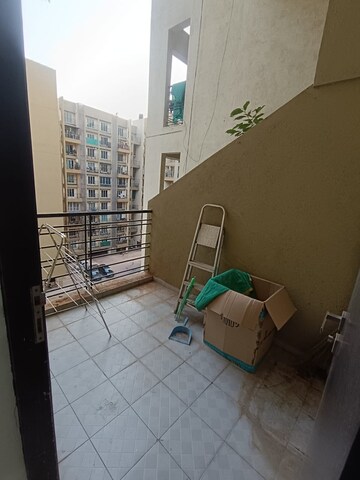 Bathroom in 1.5 BHK Apartment at Dheeraj Jade Residences, Wagholi – for Rent