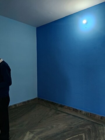 Room in 1.5 BHK Independent House at Vikas Nagar – for Rent
