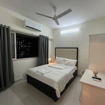 Bedroom in 1 BHK Apartment at Omkar Signet, Malad East – for Rent