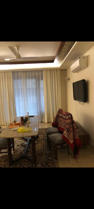 Living Room in 4 BHK Builder Floor at Safdarjang Enclave – for Rent