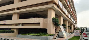 Staircase in  Shop at Wave Galleria, Wave City – for Rent
