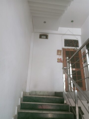 Staircase in 2 BHK Independent House at Gomti Nagar – for Rent