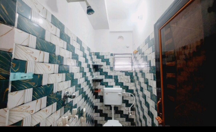 Bathroom, sodepur 1 Bedroom 500 Sq.Ft. Apartment In Sodepur Kolkata 8286882