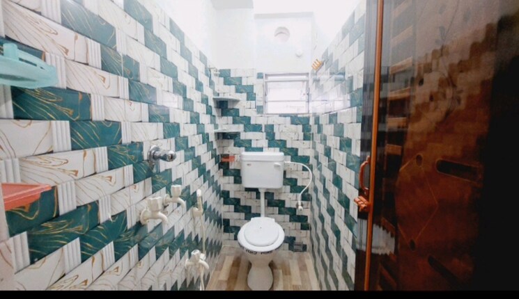 Bathroom, sodepur 1 Bedroom 500 Sq.Ft. Apartment In Sodepur Kolkata 8286882