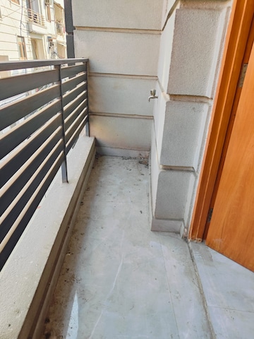 Balcony in 1 BHK Builder Floor at Saket – for Rent