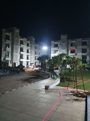 Parking in 3 BHK Apartment at Miracle Homes, Faizabad Road – for Sale