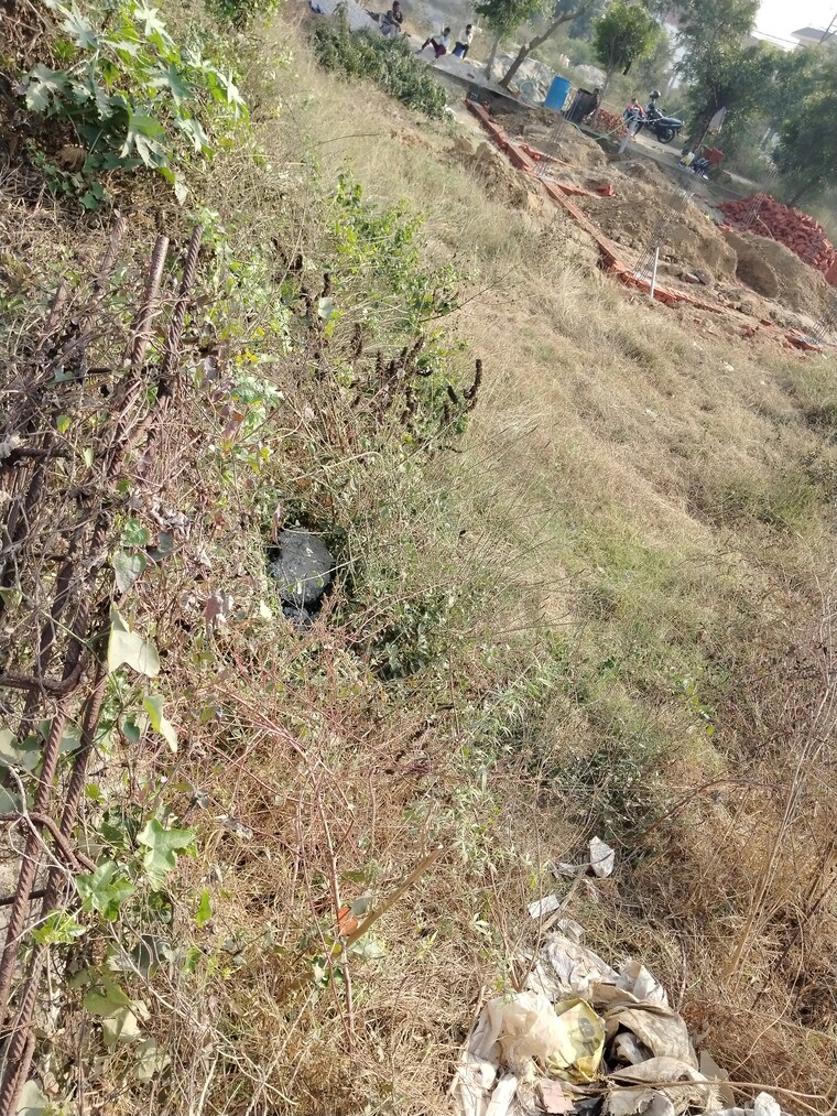 undefined, meerut cantt  100 Sq.Yd. Plot In Meerut Cantt Meerut 8286925