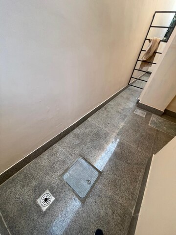 Furnished Amenities in 2 BHK Builder Floor at RWA Residential Society Sector 46, Sector 46 – for Rent