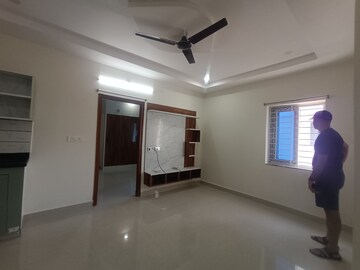 Room in 1 BHK Apartment at Kondapur – for Rent