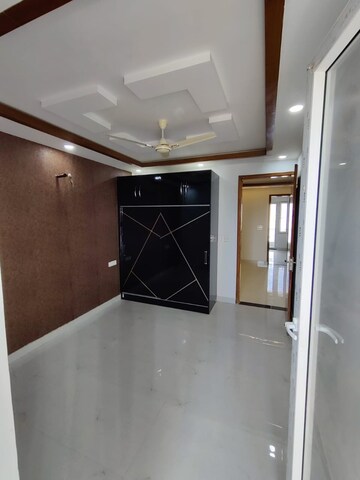 3 BHK Builder Floor For Rent in Gms Road