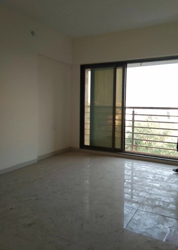 Room in 2 BHK Apartment at Swaraj Kalash, Chembur – for Rent