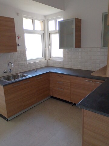 Room in 3 BHK Apartment at ATS Kocoon, Sector 109 – for Sale