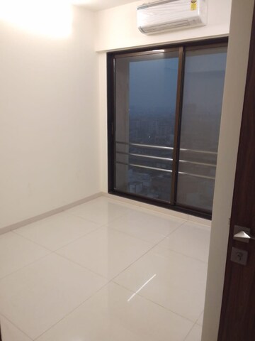 2 BHK Apartment For Sale in Mahaavir Pride, Dombivli East